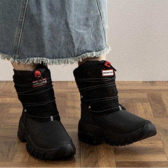 NWT Hunter Wanderer Short Sherpa Boots - Picture 1 of 10